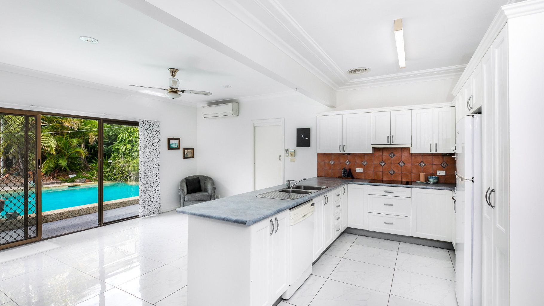 85 Eighth  Avenue, Loftus - Thumbnail 4