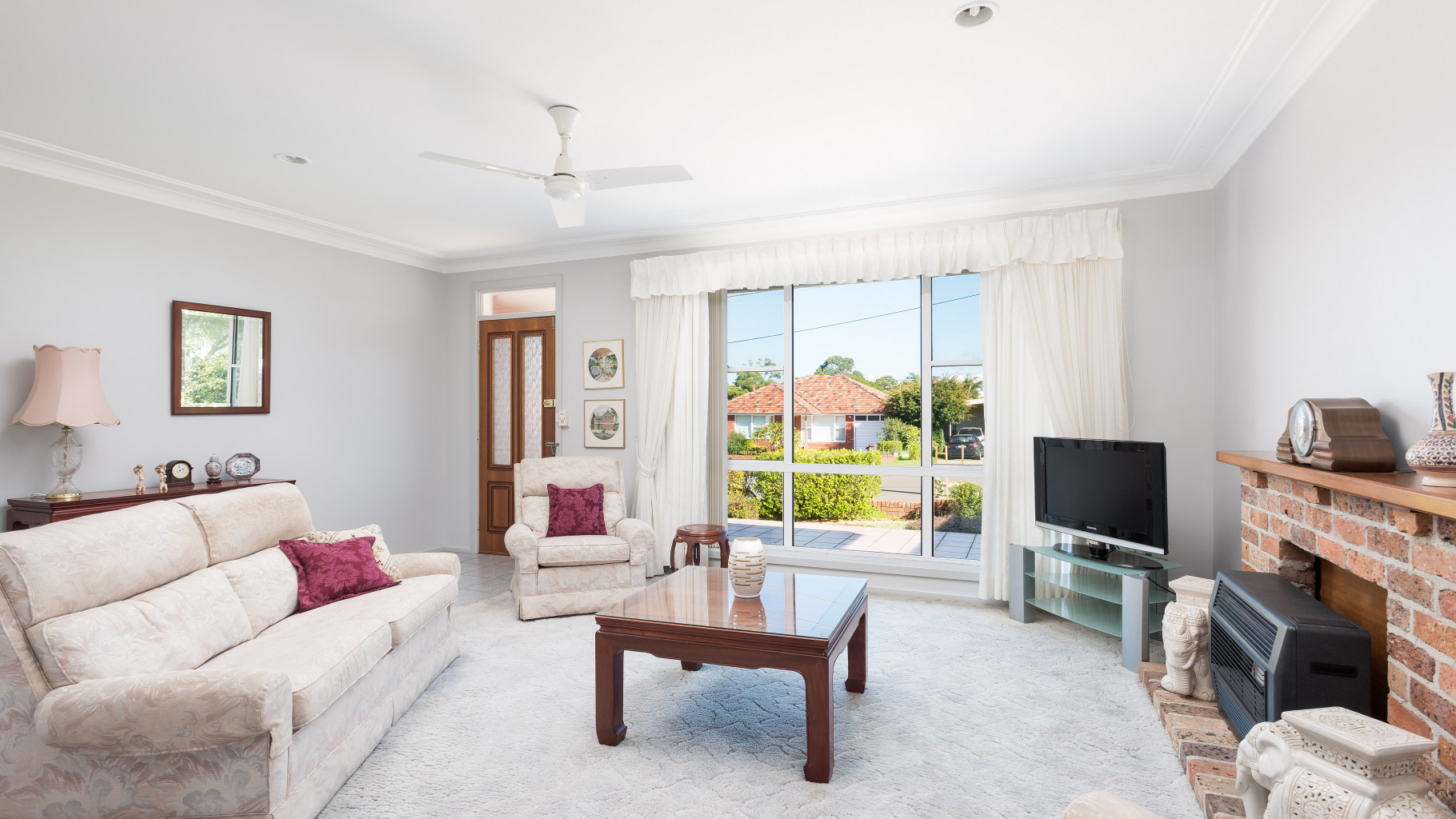 15 Garnet Road, Miranda - Thumbnail 2
