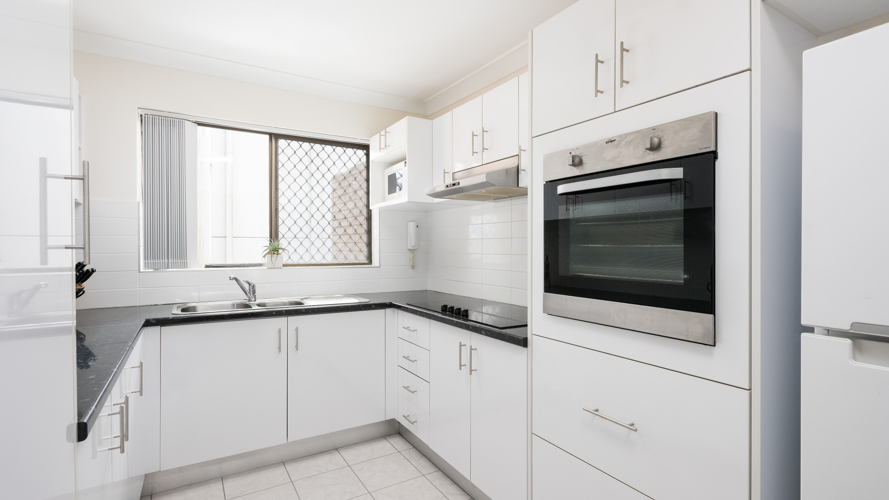 20/87-89 Flora Street, Sutherland - Thumbnail 3