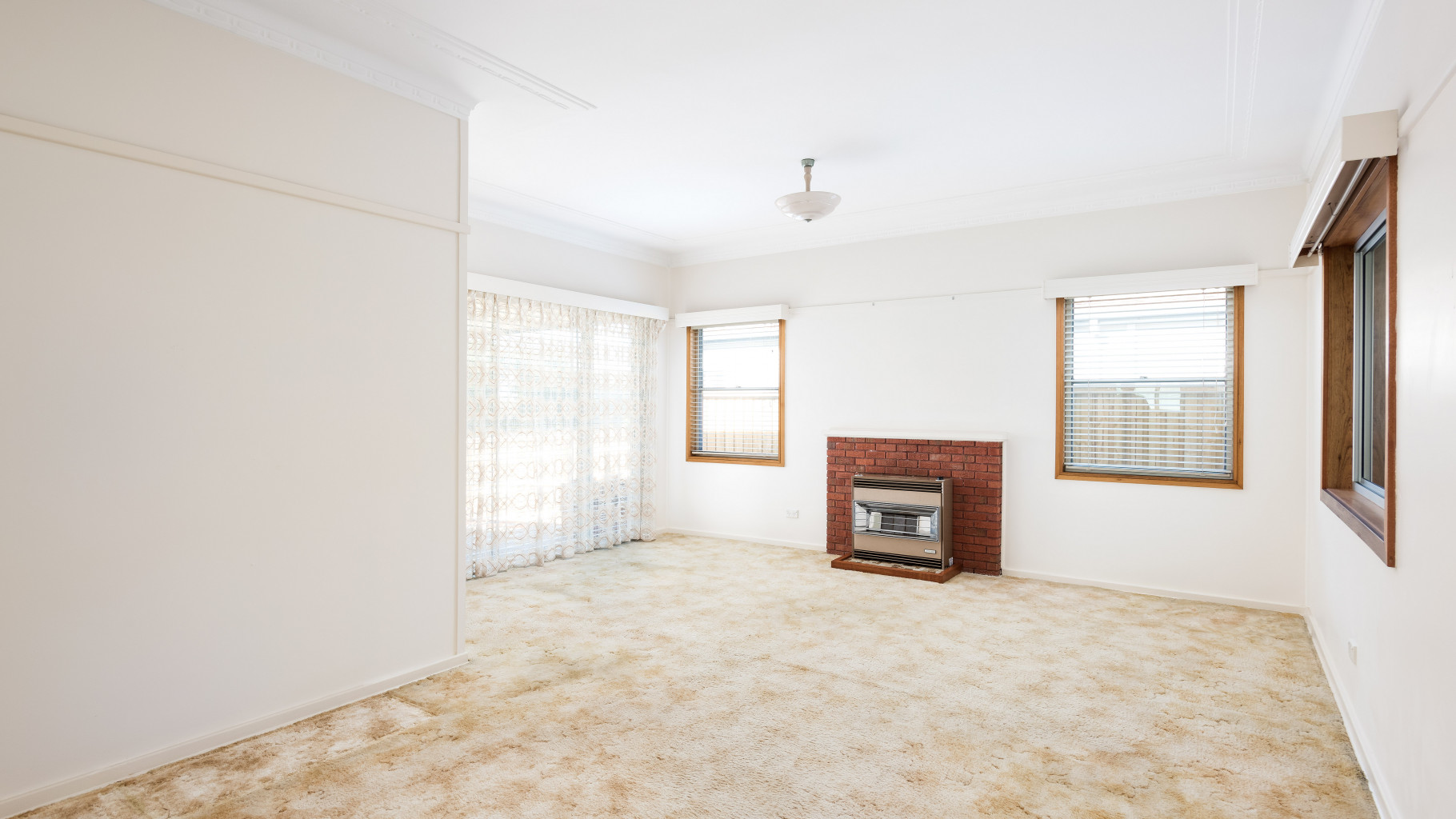 89 Seventh Avenue, Jannali - Thumbnail 2