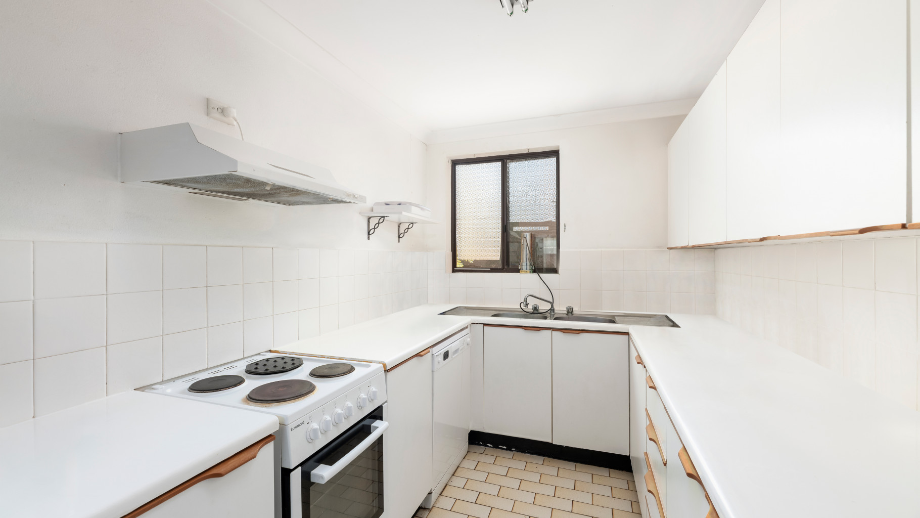4/91-93 Flora Street, Sutherland - Thumbnail 2