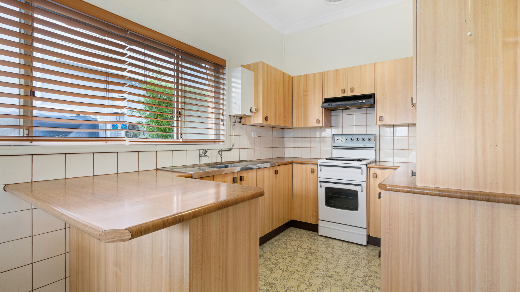 24 Georges River Crescent, Oyster Bay - Thumbnail 4