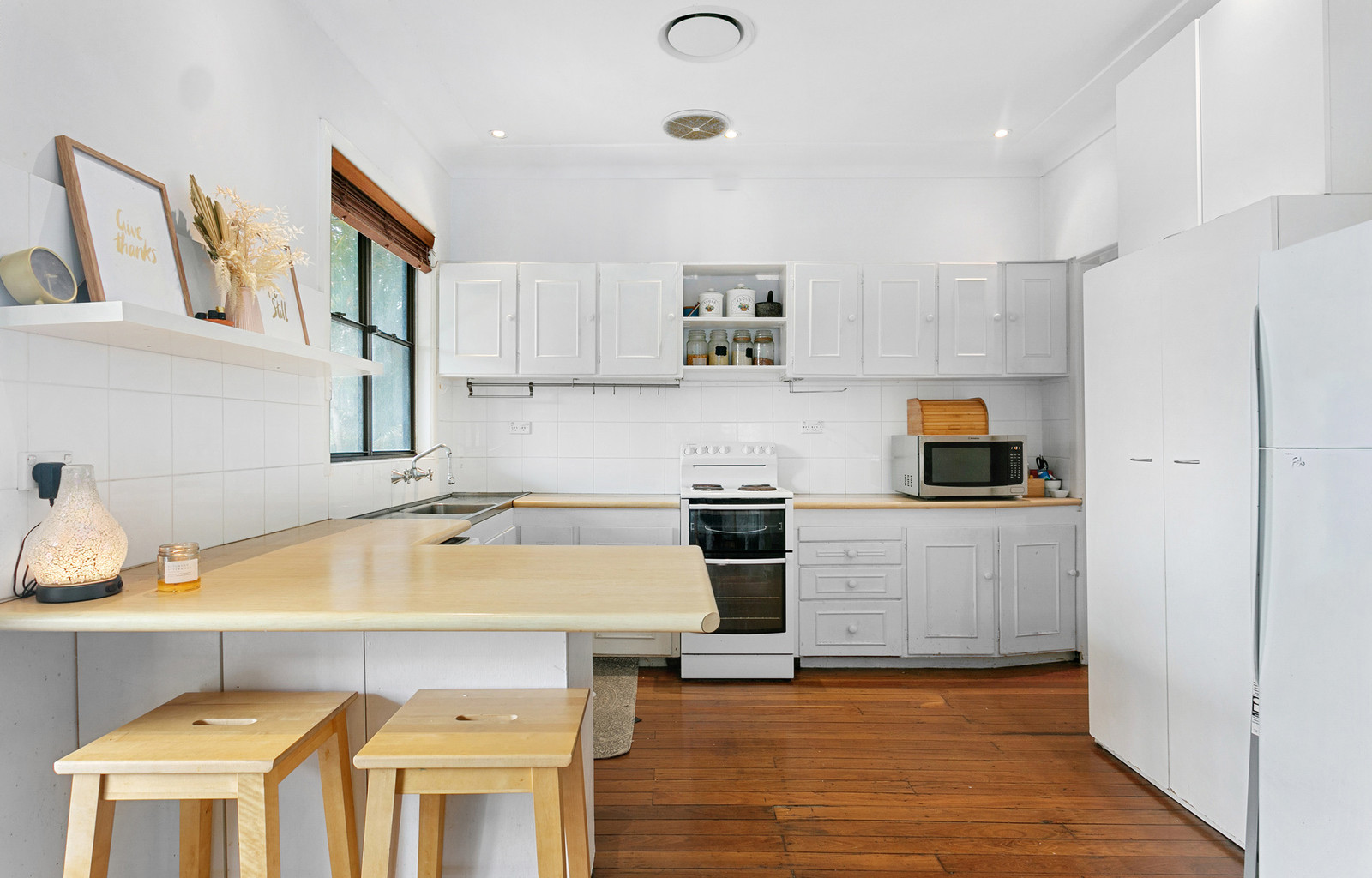 127 Caravan Head Road, Oyster Bay - Thumbnail 3