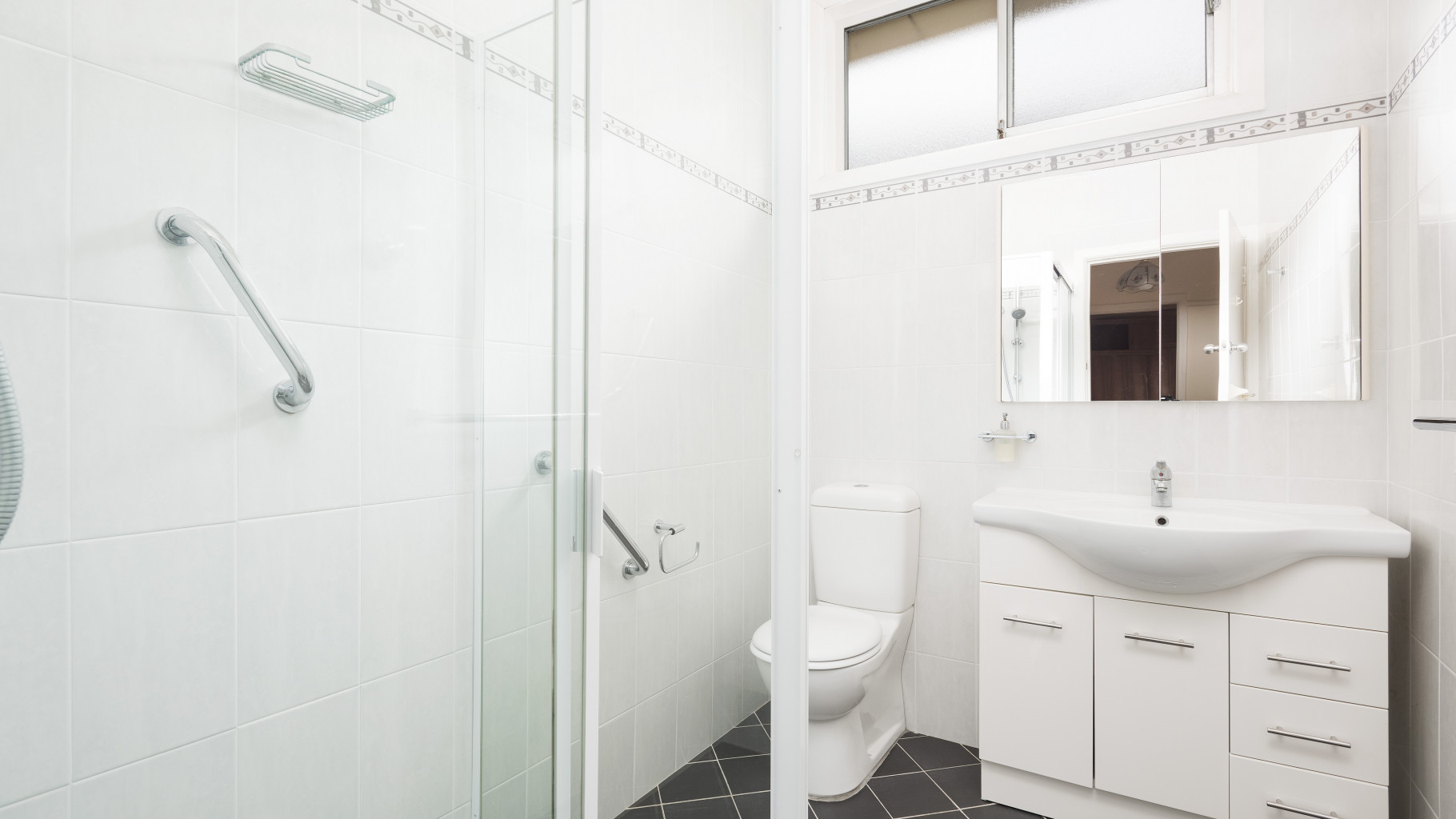 81 Jannali  Avenue, Jannali - Thumbnail 6
