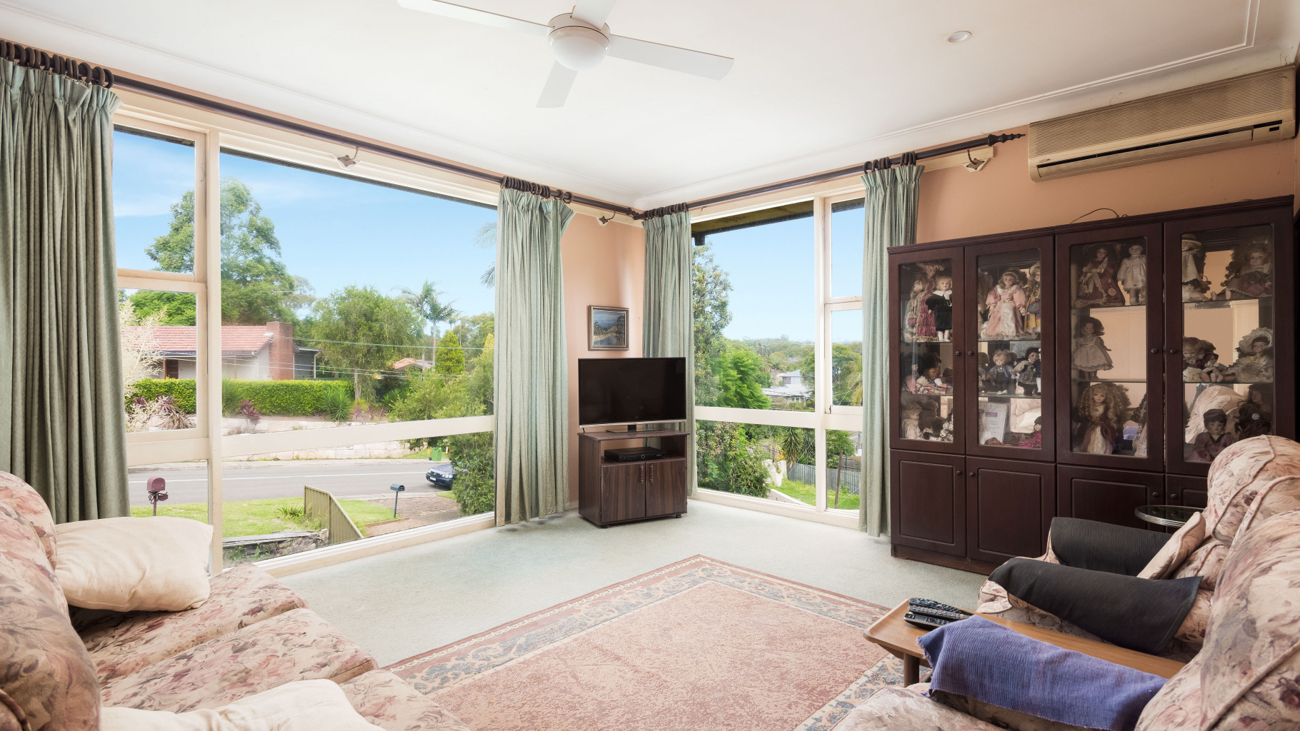 13 Como Road, Oyster Bay - Thumbnail 2