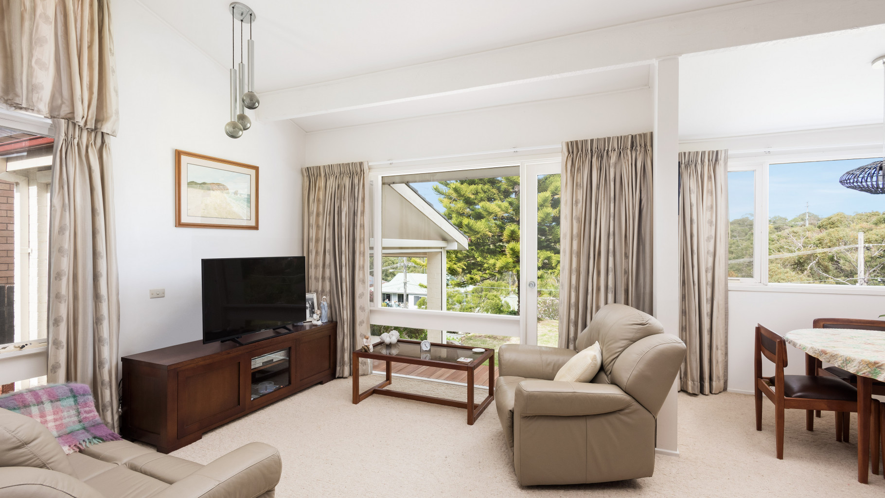 11 Kingsbury Place, Jannali - Thumbnail 3
