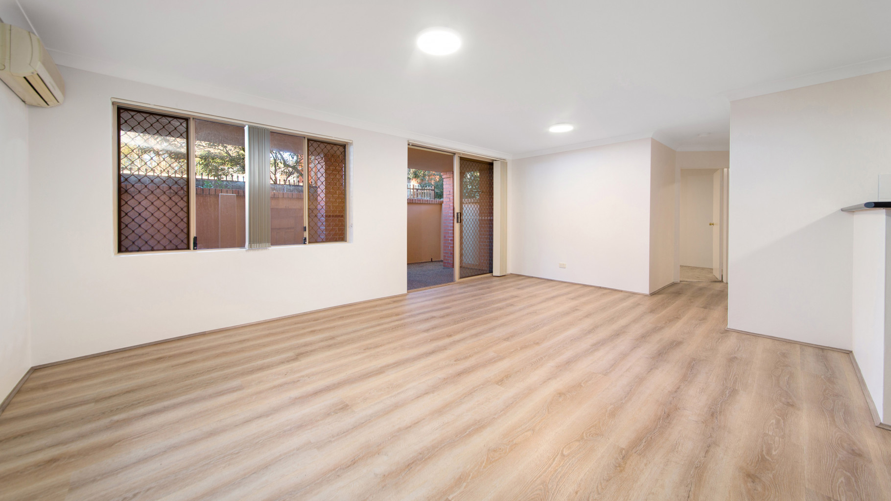 24/61-65 Glencoe  Street, Sutherland - Thumbnail 2