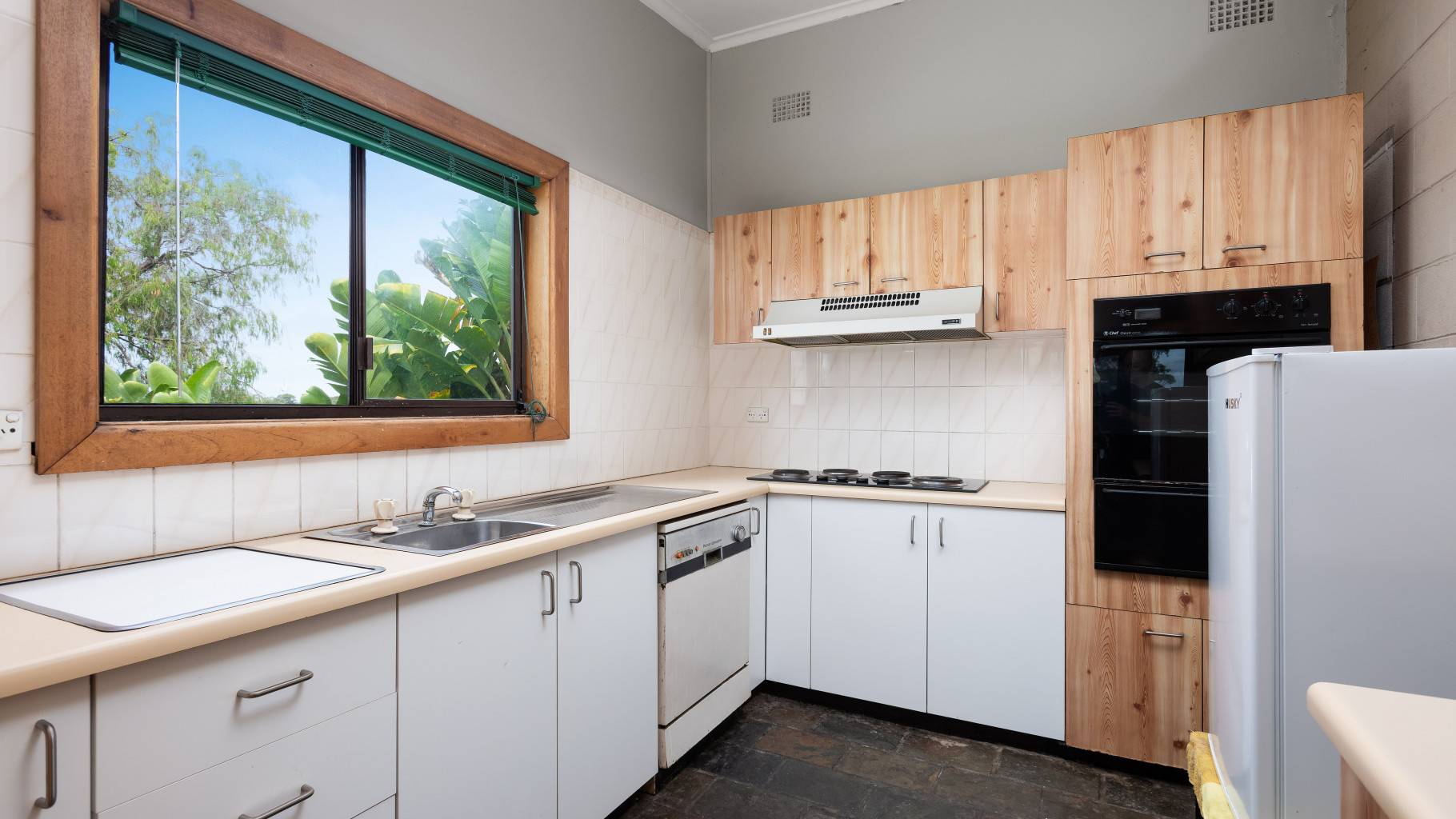 59 Spur Crescent, Loftus 2232 Sale Sanders Property Agents