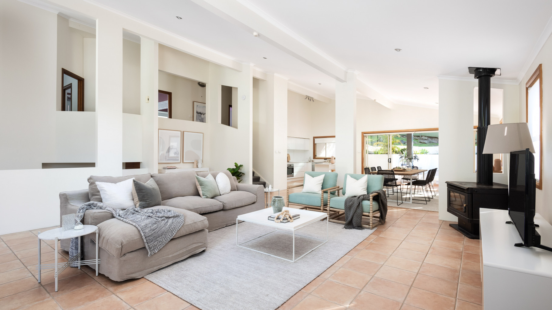 17 Thorp  Road, Woronora - Thumbnail 2
