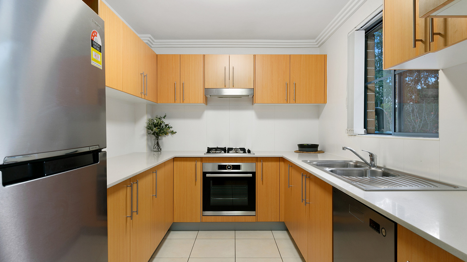 33/18-22 Gray Street, Sutherland - Thumbnail 3