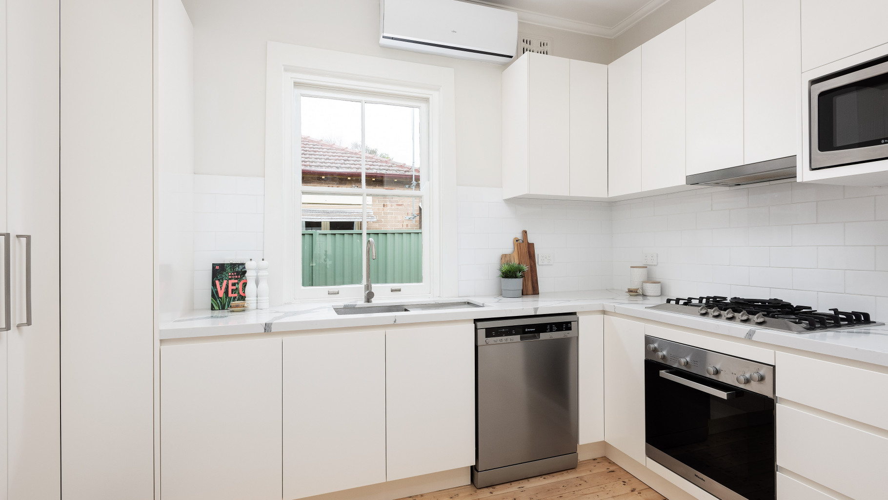 6 Glenelg  Street, Sutherland - Thumbnail 4