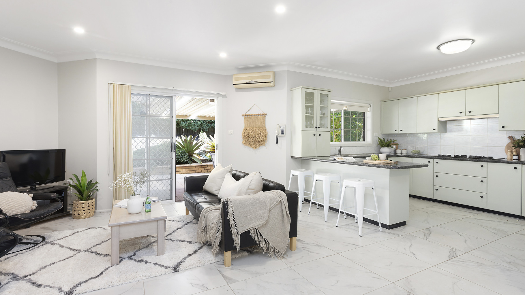 33 Magnolia Street, Kirrawee - Thumbnail 4