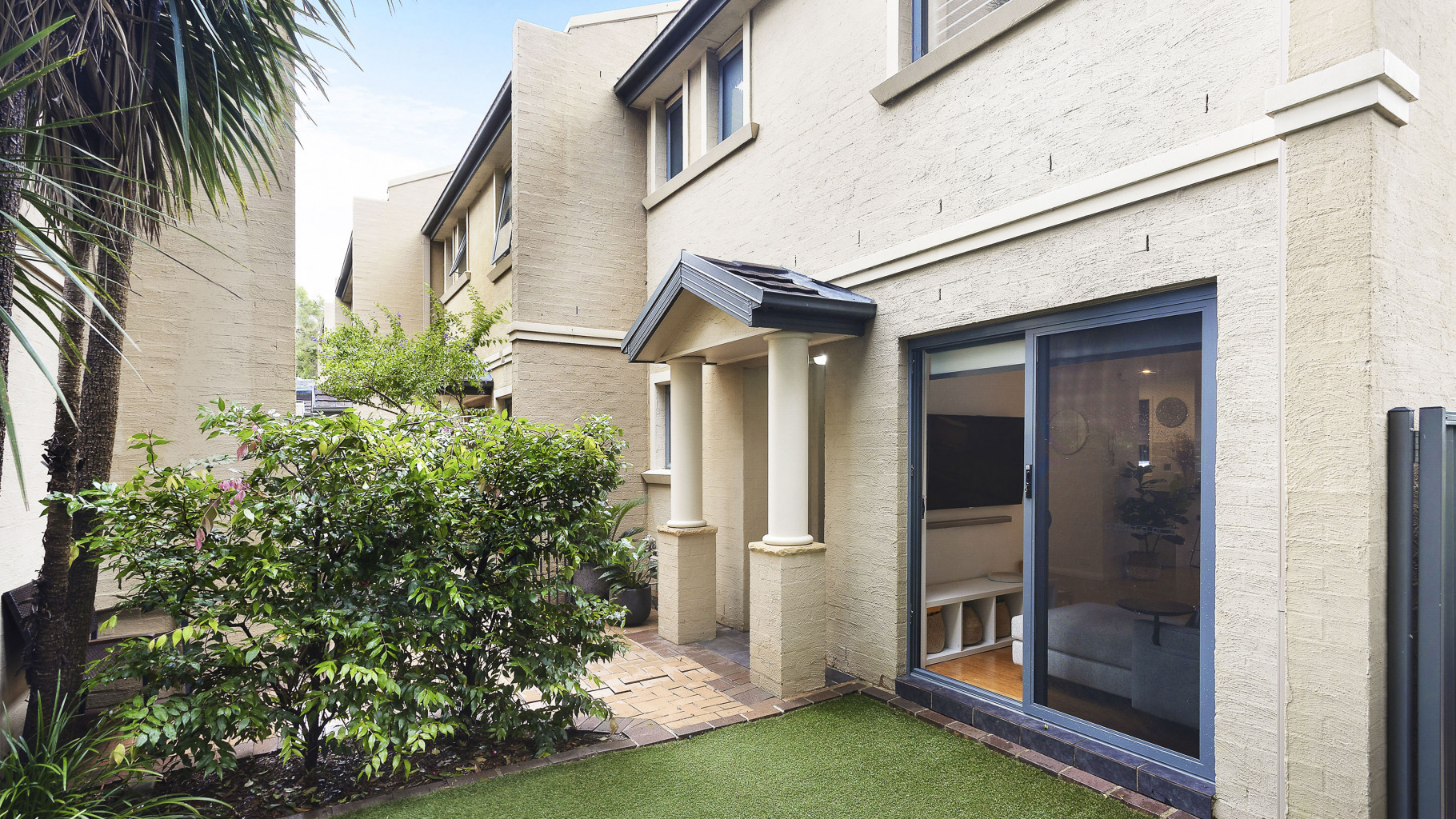 11/11-17 Acton Street
