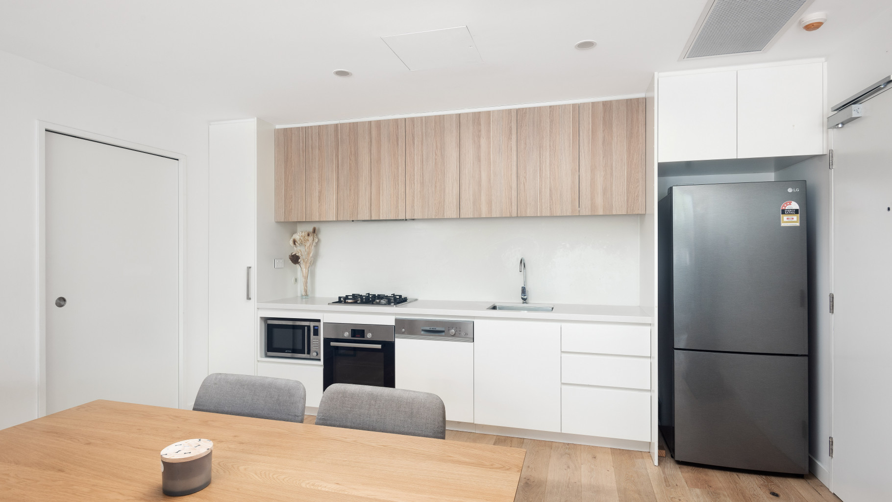 217/34-38 Railway Crescent, Jannali - Thumbnail 2