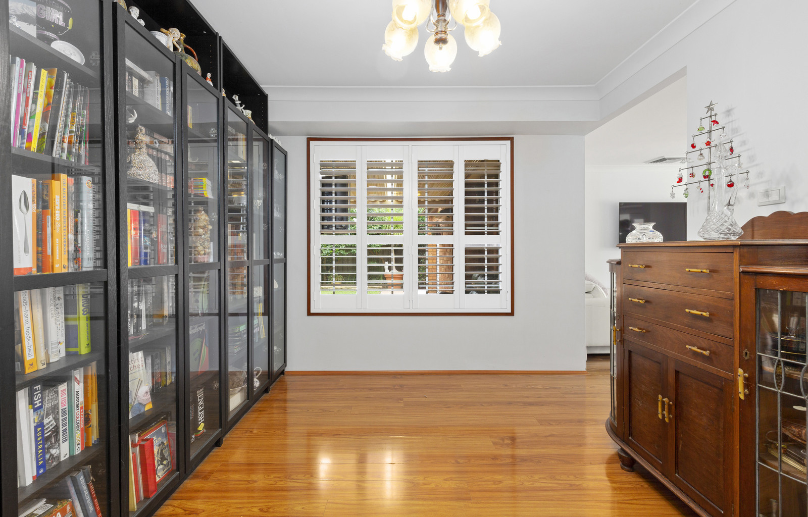 157 Brushwood Drive, Alfords Point - Thumbnail 4