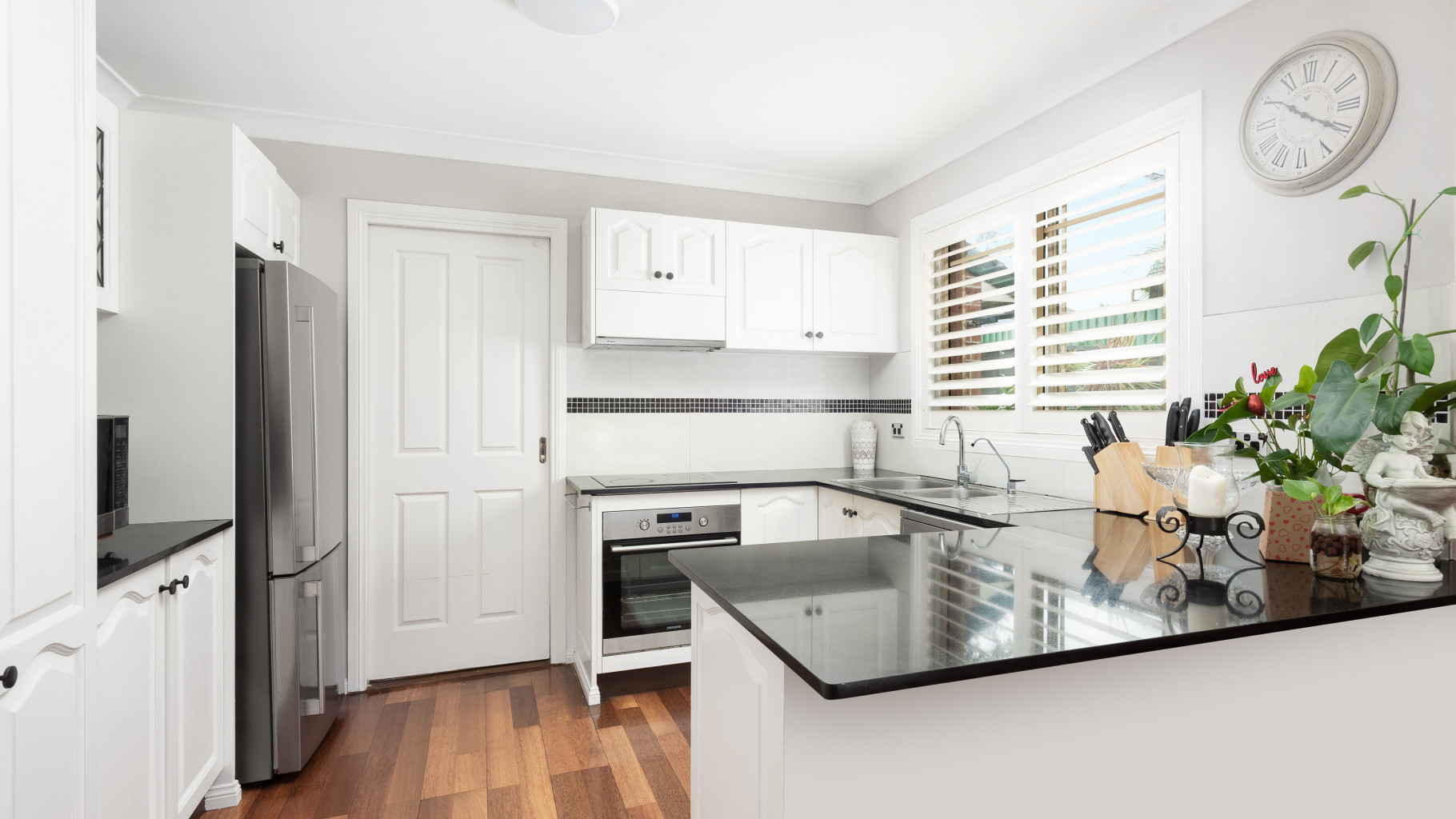 4/4 Carvers Road, Oyster Bay - Thumbnail 2