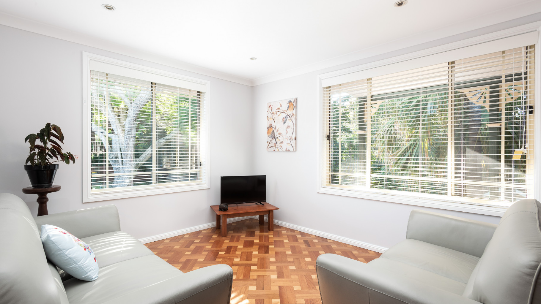 1/103-105 Glencoe Street, Sutherland - Thumbnail 2
