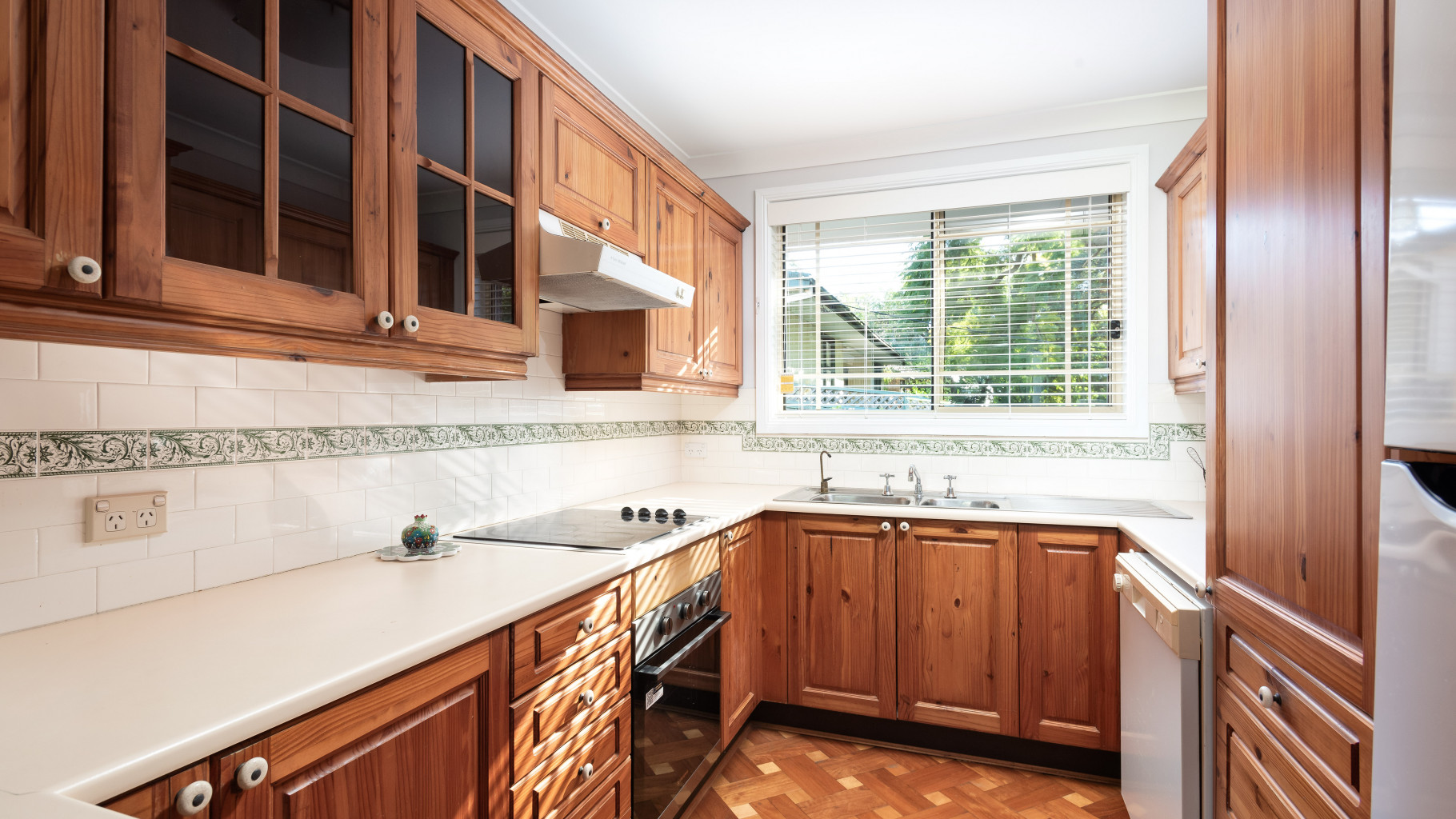 1/103-105 Glencoe Street, Sutherland - Thumbnail 3