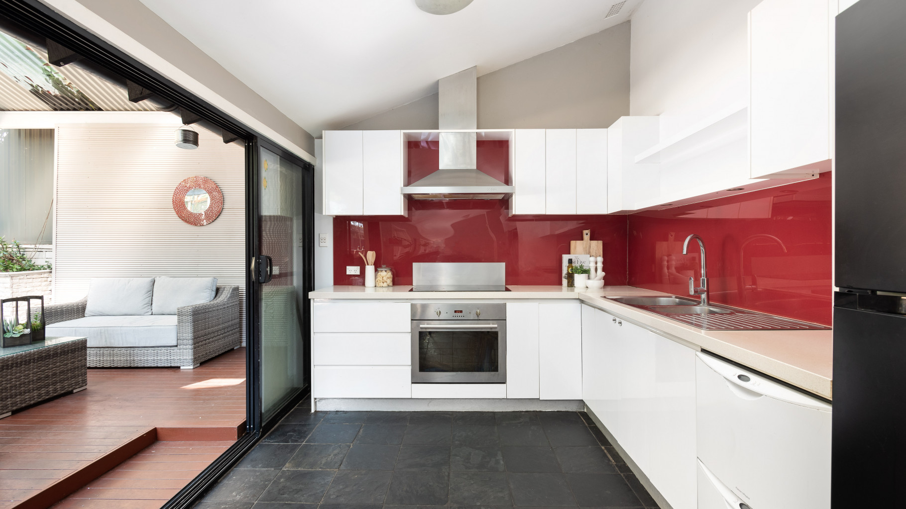 10 Drysdale  Place, Kareela - Thumbnail 4