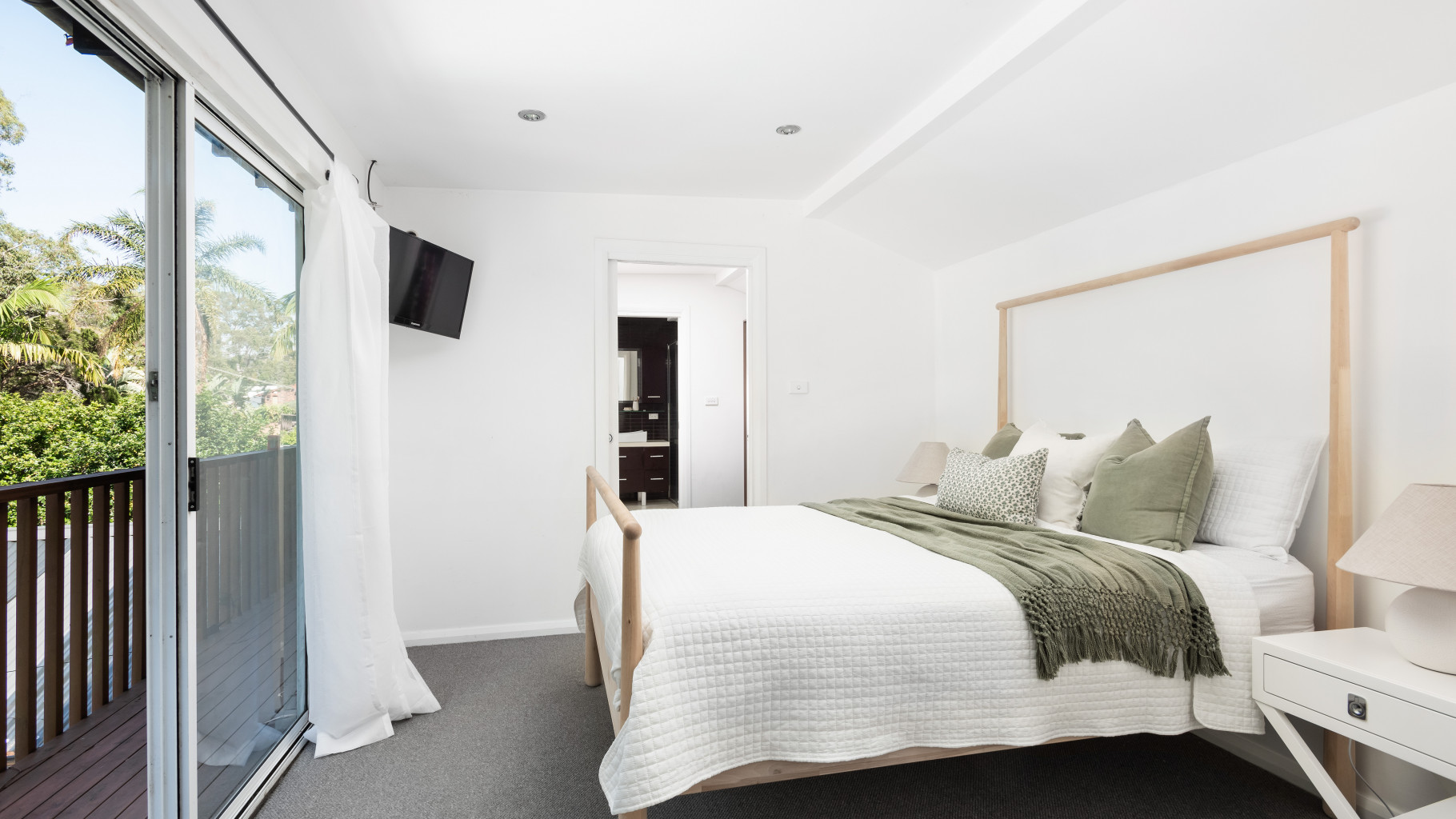 10 Drysdale  Place, Kareela - Thumbnail 6