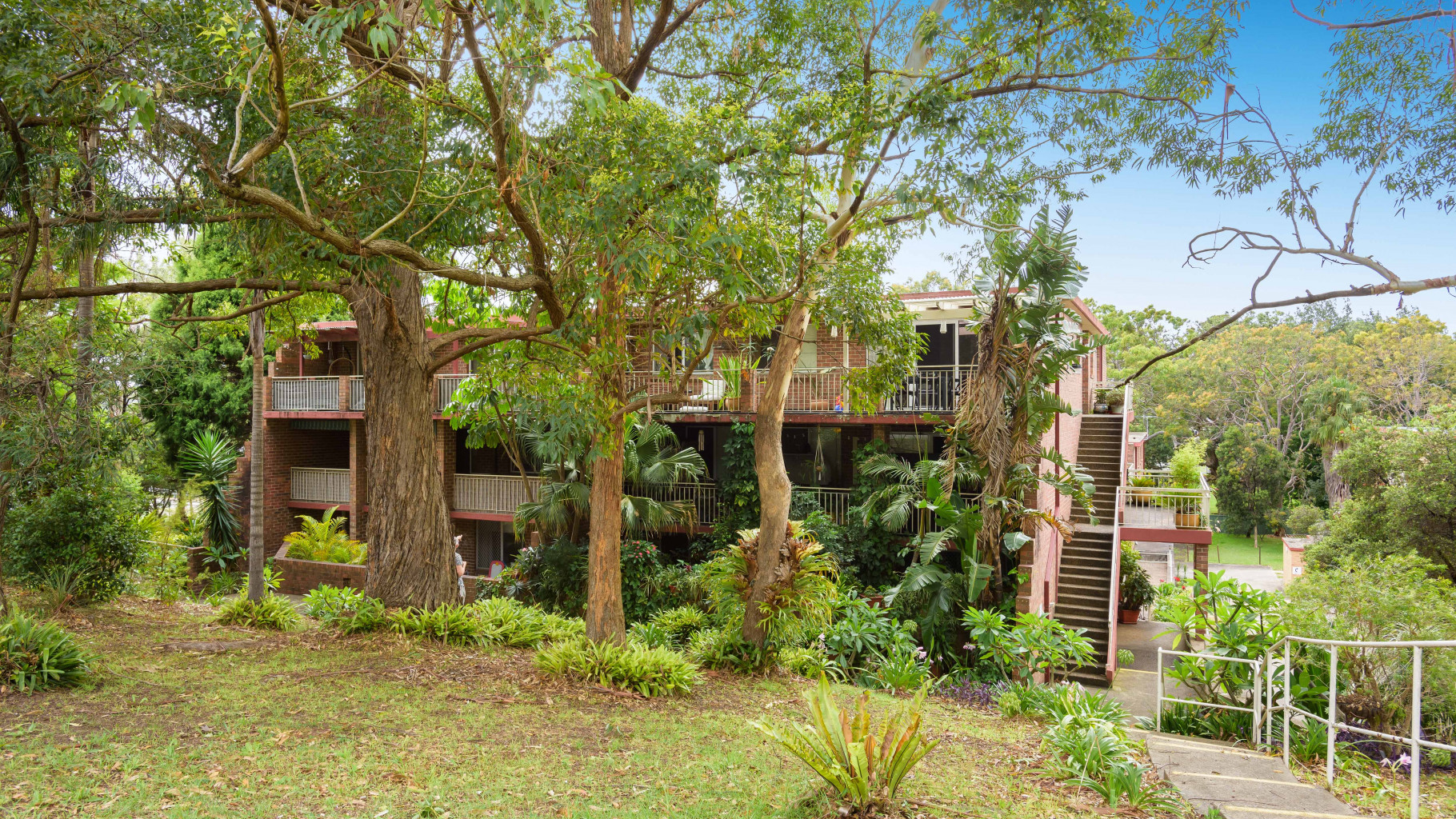9/2 Railway Crescent, Jannali - Thumbnail 2