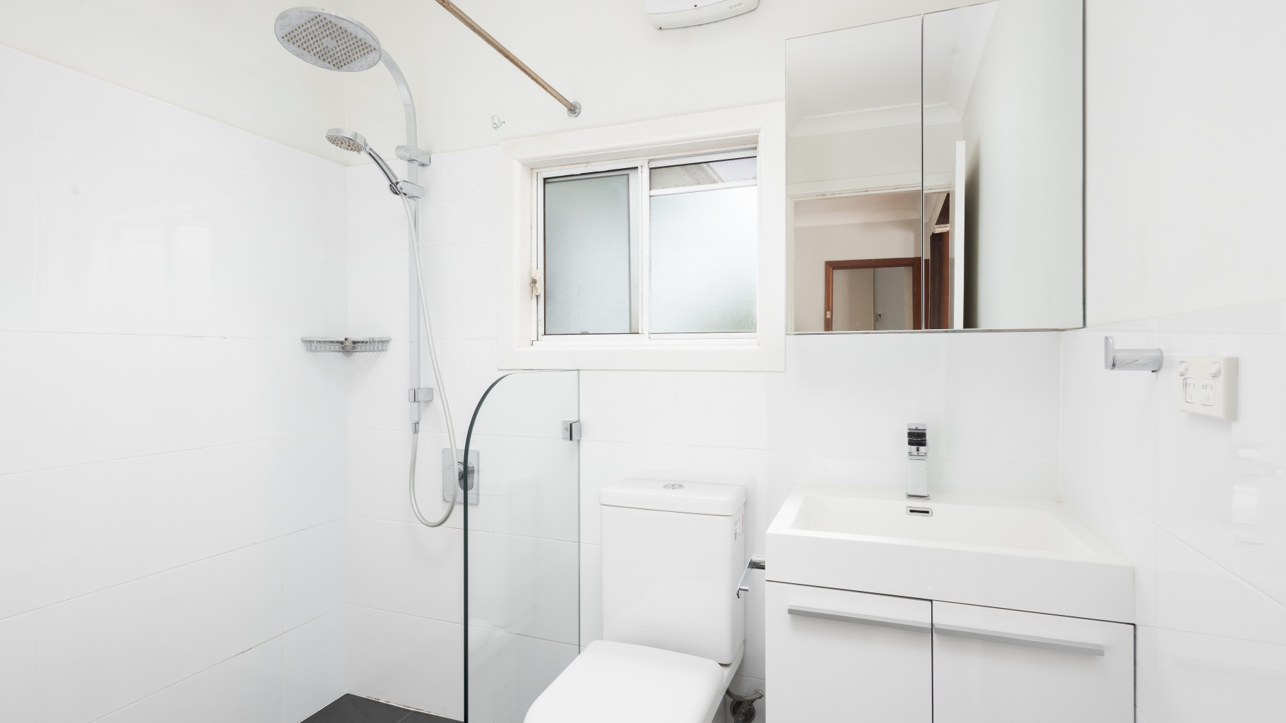 89 Sutherland Road, Jannali - Thumbnail 7