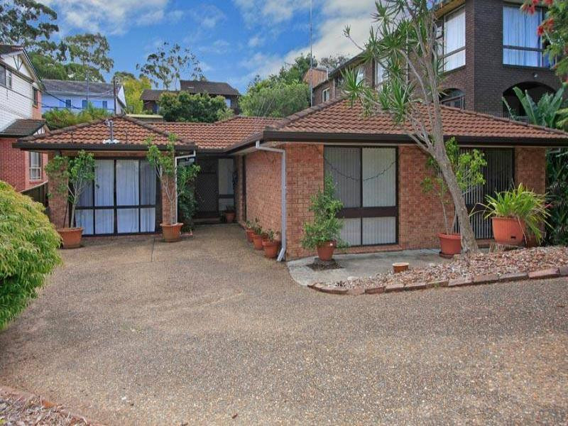 15 Como Road, Oyster Bay - Image 1